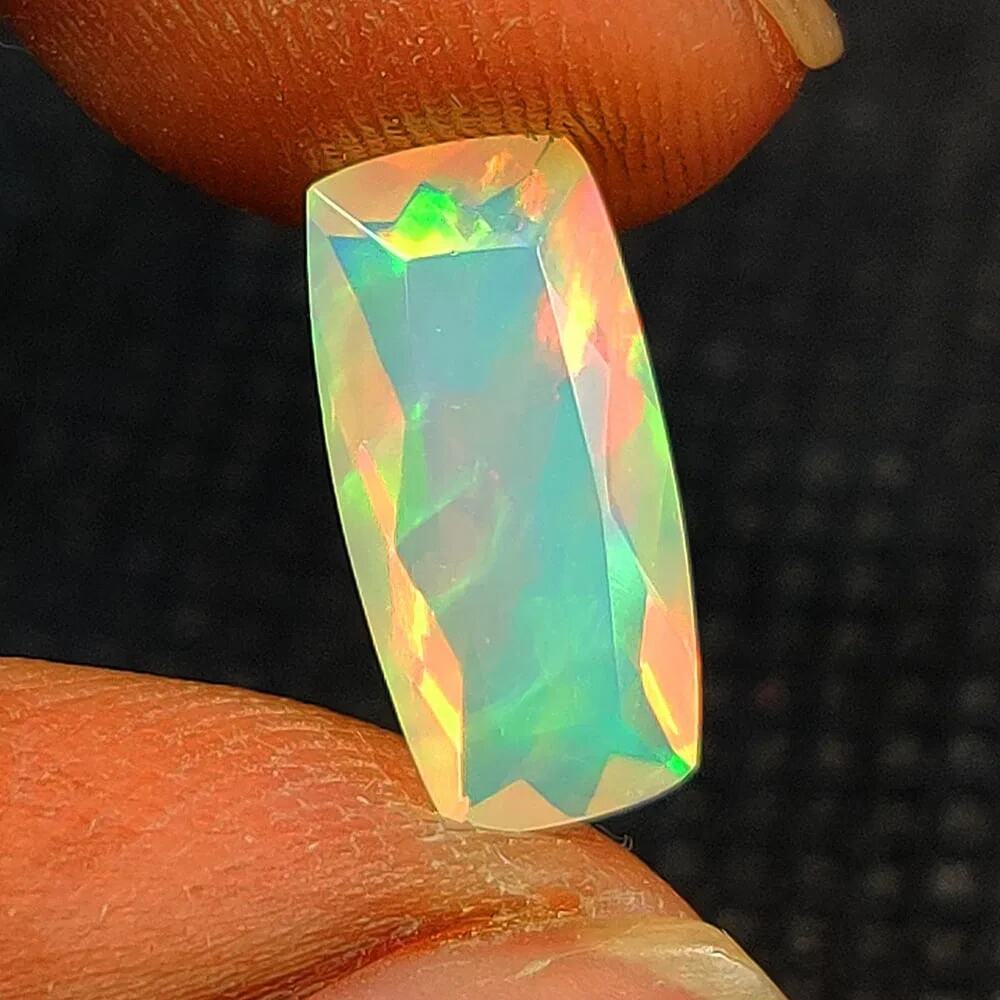 1.72 Ct Natural Welo Opal Cushion Cut, Multicolor Flash Fire